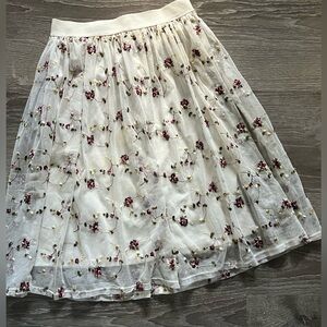 Forever 21 fairytale cottagecore tulle floral embroidered skirt size S